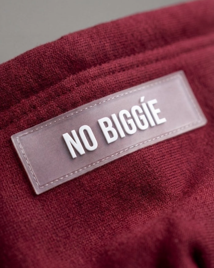 004 Oversized Hoodie Burgundy Detail