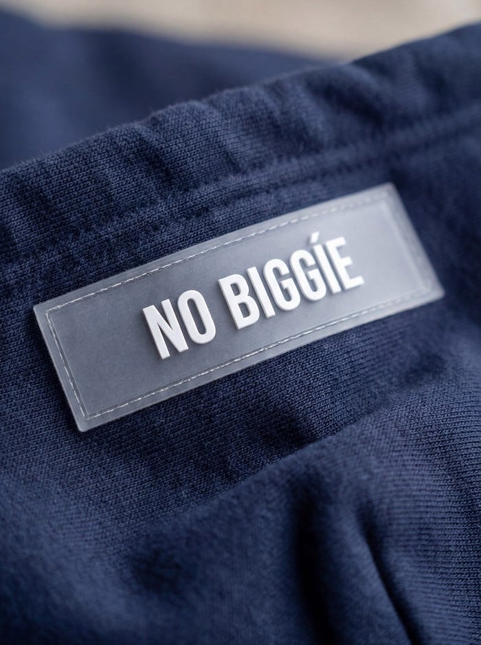 004 Oversized Hoodie Dark Navy Detail